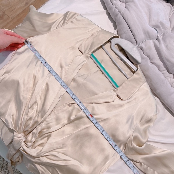 Aritzia Wilfred Tie Front Blouse - Picture 7 of 7